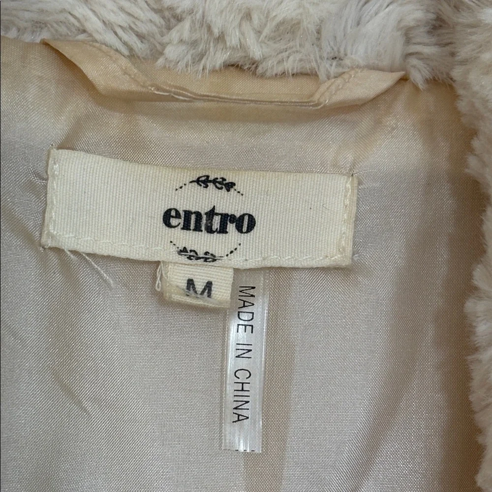 Entro | Cream Faux Teddy Textured Fur Open Front Pocket Rounded Hem Lined Vest M